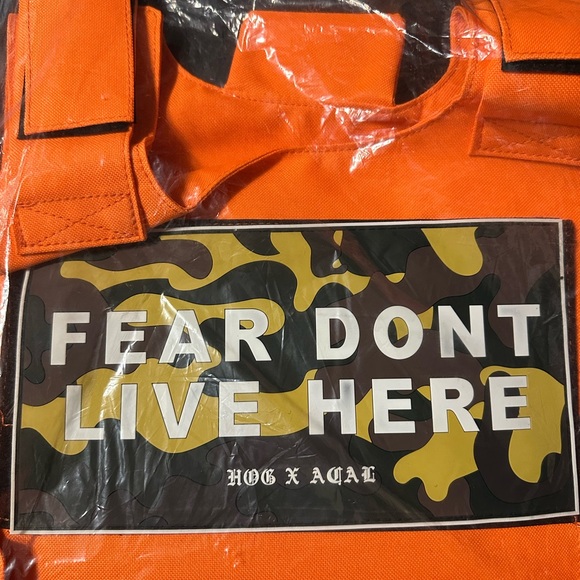 Tom Macdonald Tactical Vest Brave 2 - Picture 2 of 4